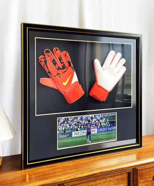 Custom Goalkeeper Glove Shadow Box – Personalized Soccer Glove Display Frame with Photo